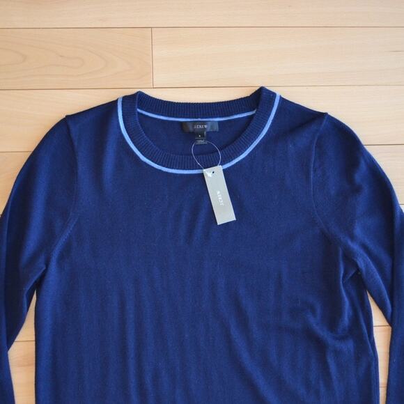 NWT J Crew Merino Wool Sweater Crewneck Size Small Navy Blue - Picture 2 of 4